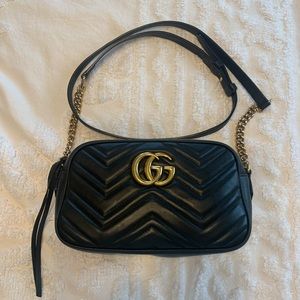 Gucci GG Marmont small matelassé shoulder bag